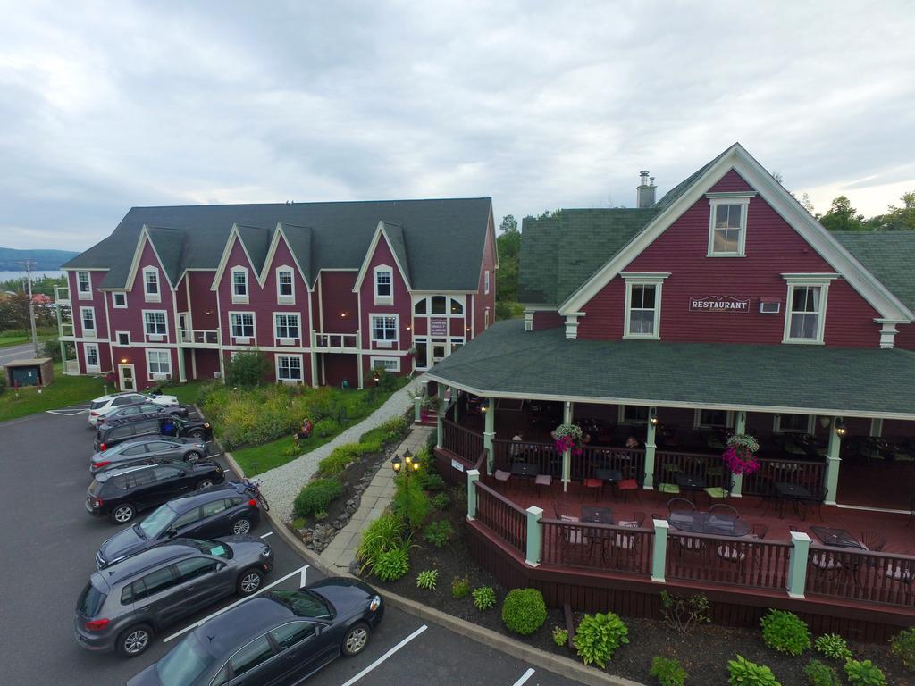 Lynwood Inn บัดเดค ภายนอก รูปภาพ